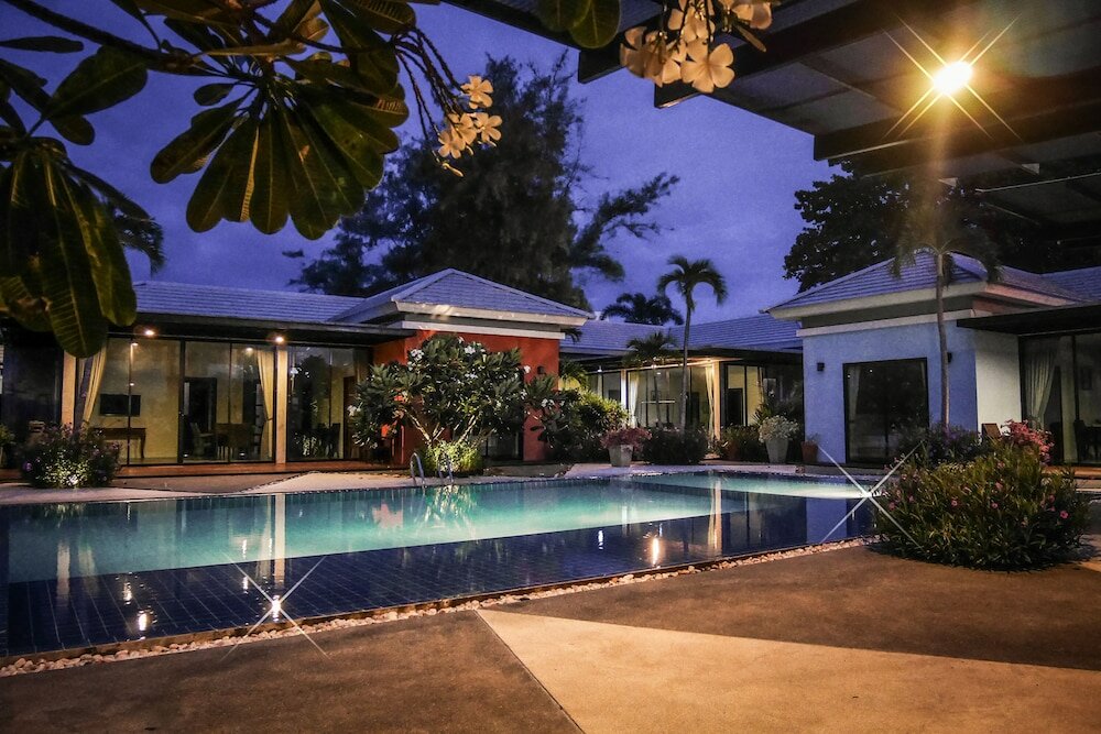 Фото Villa Navin Premier Pool Villa