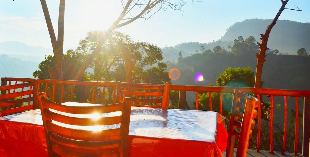 Фото Rainbow Sky Cottage Ella