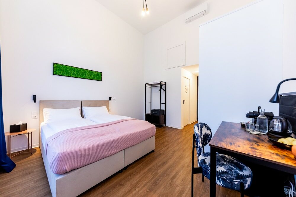 Фото Adagio Downtown Rooms