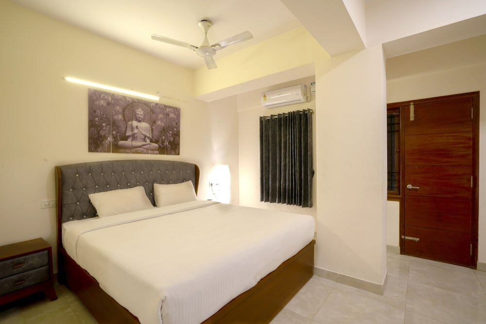 Фото White Lotus by Orbit Hotels