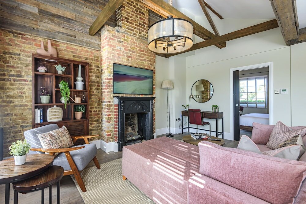 Фото Oak & Poppy