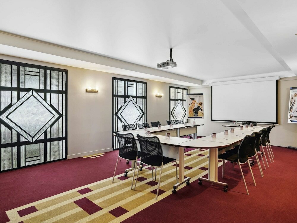 Фото Mercure Paris Opéra Faubourg Montmartre