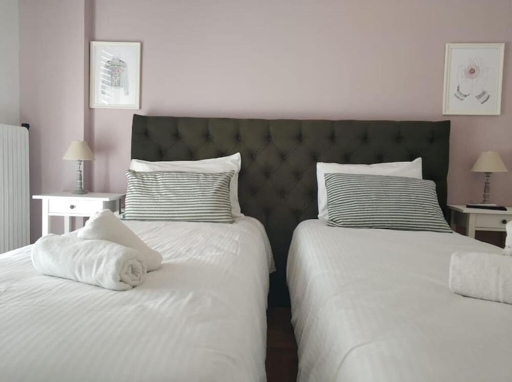 Фото Suite 2 Bedrooms