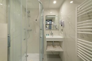 Гостиница Hotel Zenith Caen
