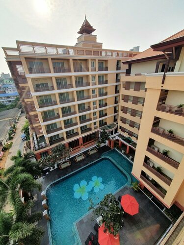 Гостиница Chateau EN Ville Pattaya в Паттайе