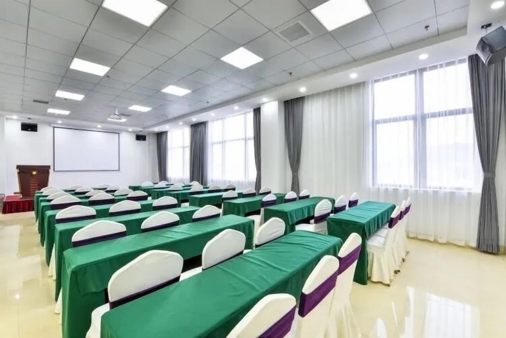 Фото Sibeisi International Hotel