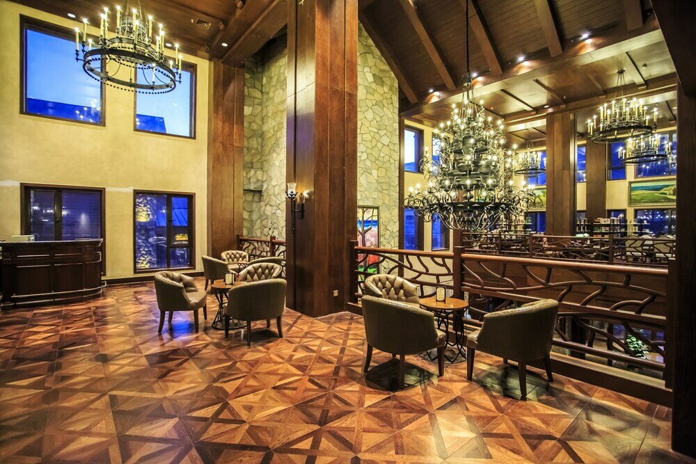 Фото Orenda Teton Hotel