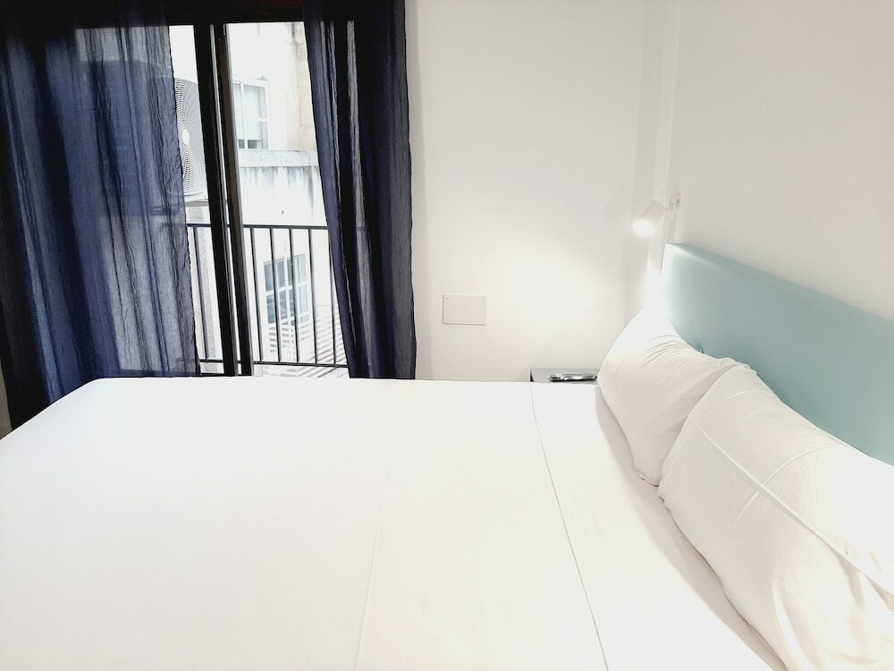 Фото Hostal Carmen by gaiarooms