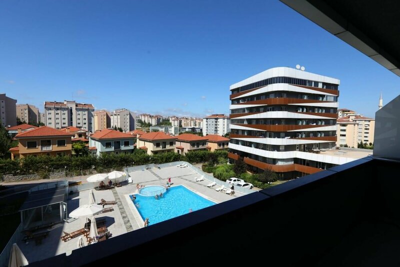 Апартаменты Studio Flat With Shared Pool Near Sabiha Gokcen в Пендике