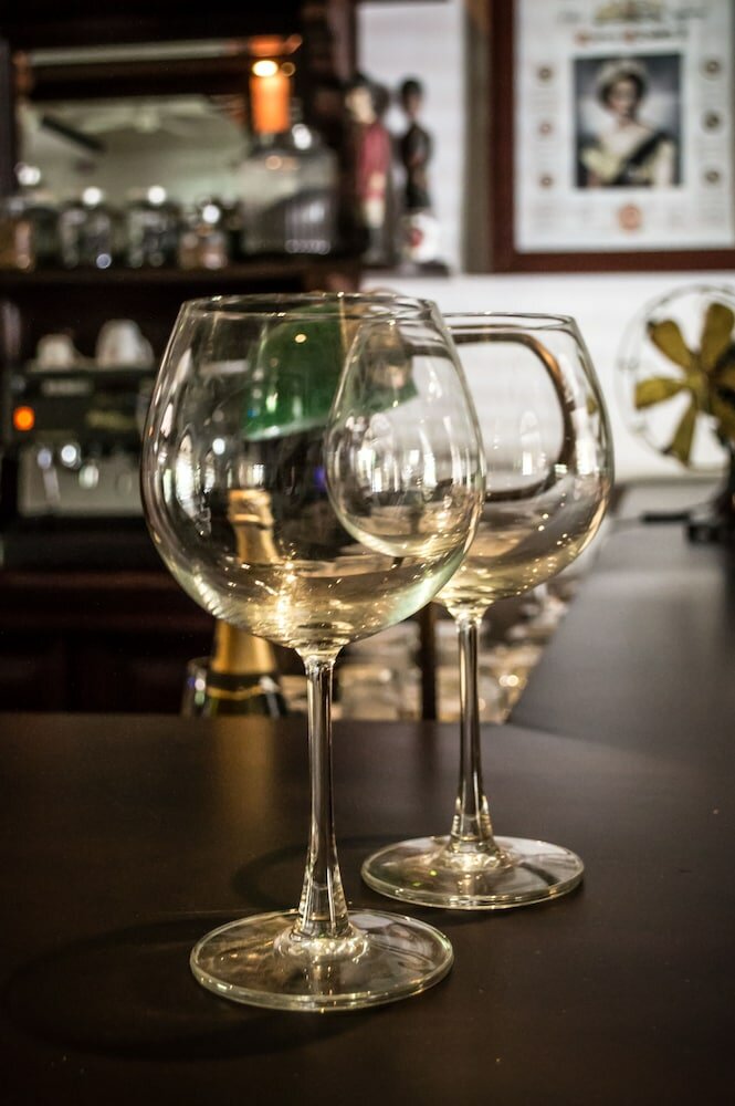 Фото Royal Bar & Hotel