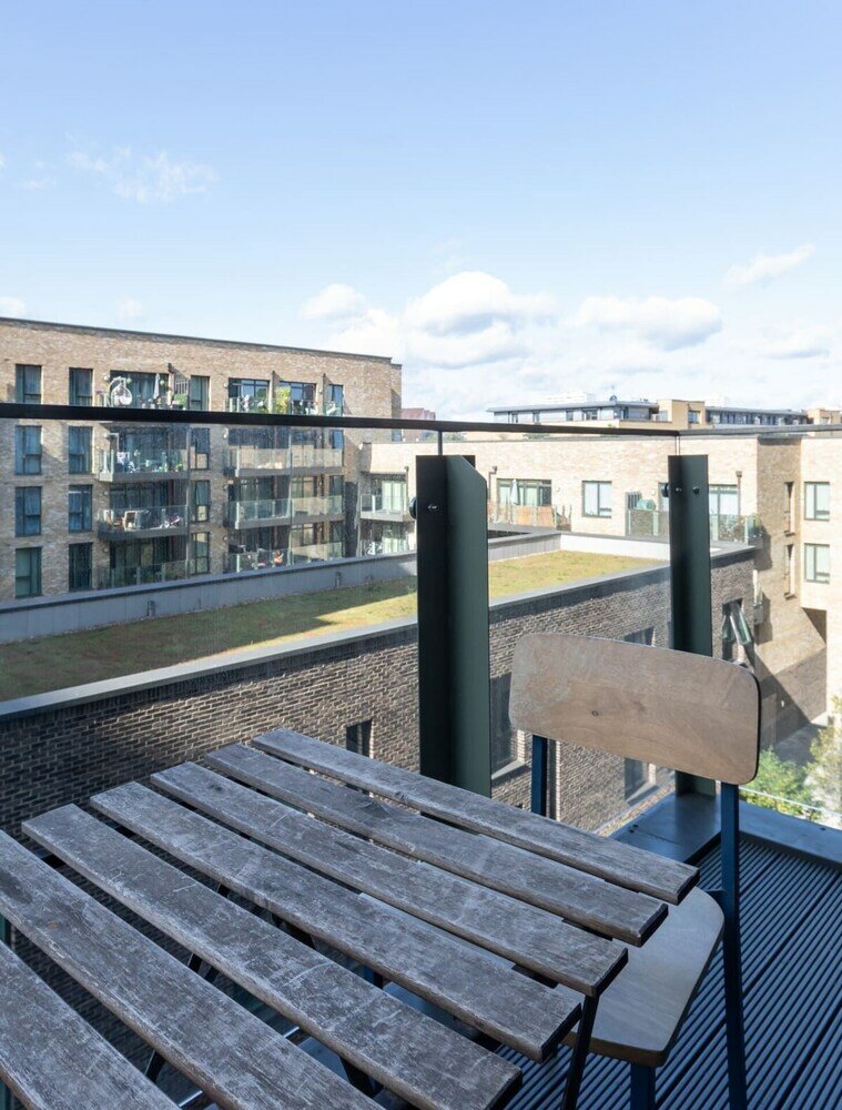 Фото Peaceful & Vibrant 1bd Flat W/balcony- Bow Common!