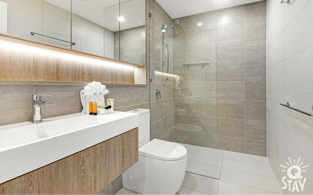 Фото Casino Private Apartments - QStay