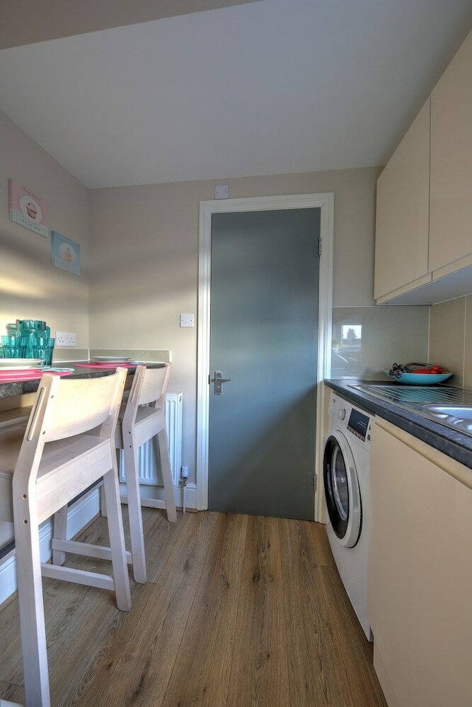 Фото Cj8 Medium Studio