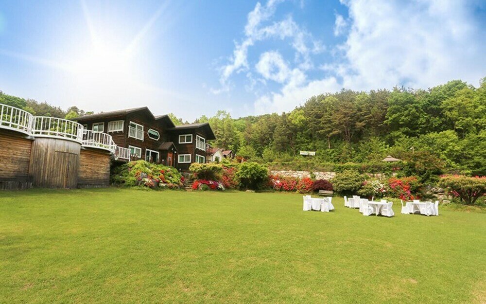 Фото Yeoju Dugyeonsae Meomunjari Pension