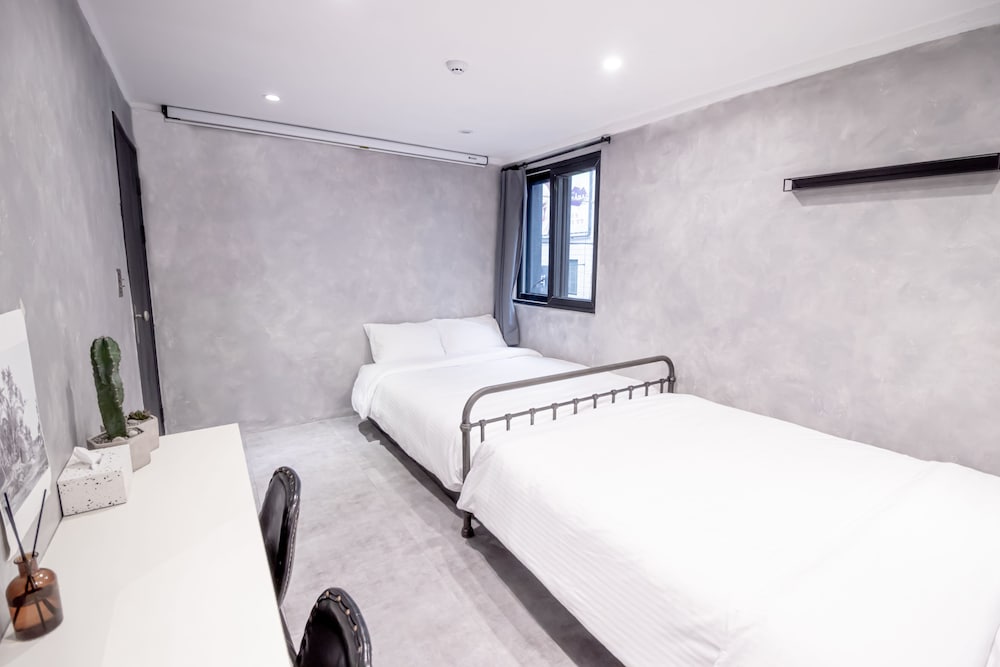 Фото Hotel Elephant