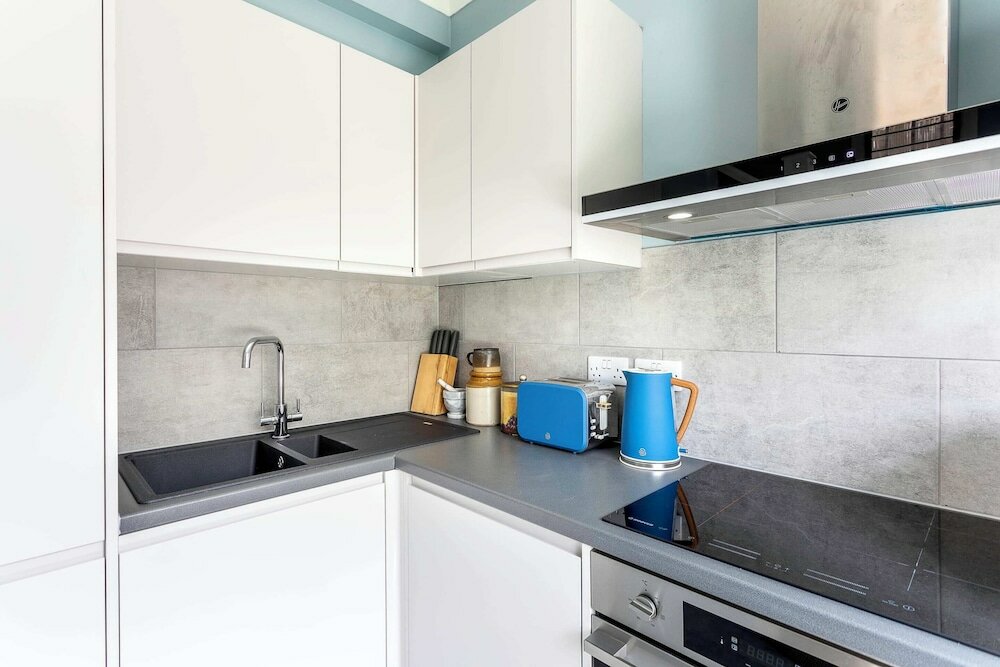 Фото Cosy North Kensington Flat