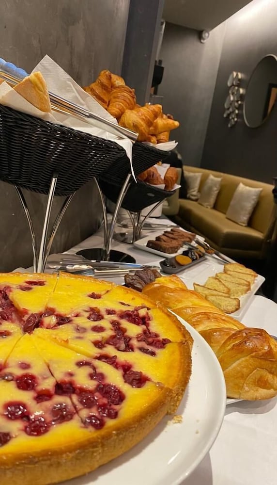 Фото Hôtel Régence Etoile