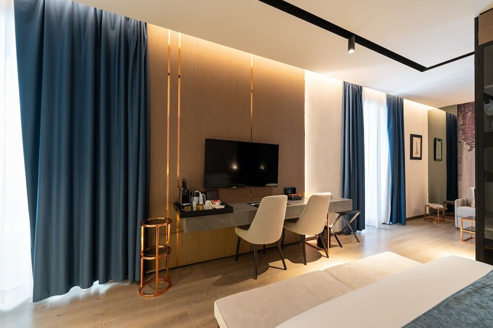 Фото Agra Suites