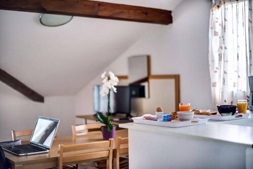 Гостиница Zenitude Hotel Residences La Versoix в Же