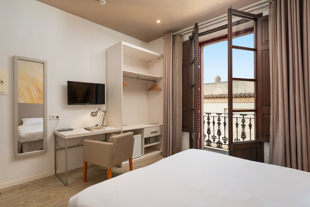 Фото Hbe Boutique España