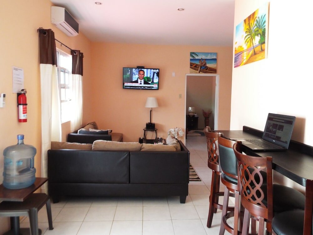 Фото Lake View Condo