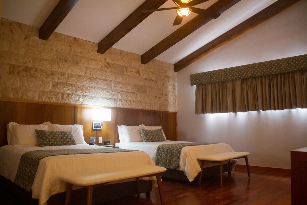 Фото Los Brezos Boutique Hotel