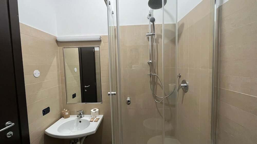 Фото Cloud 9 Hotel