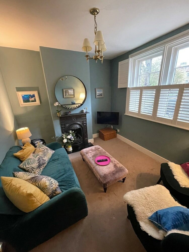 Фото Beautiful & Cosy 2bd House - Southwark
