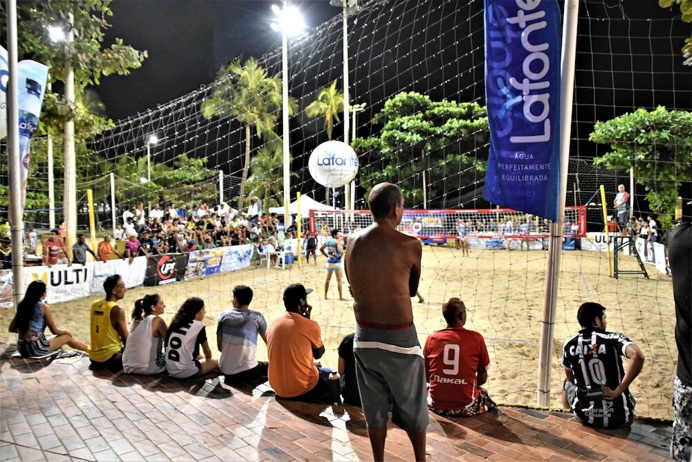 Фото Seaflats Iate Plaza Hotel