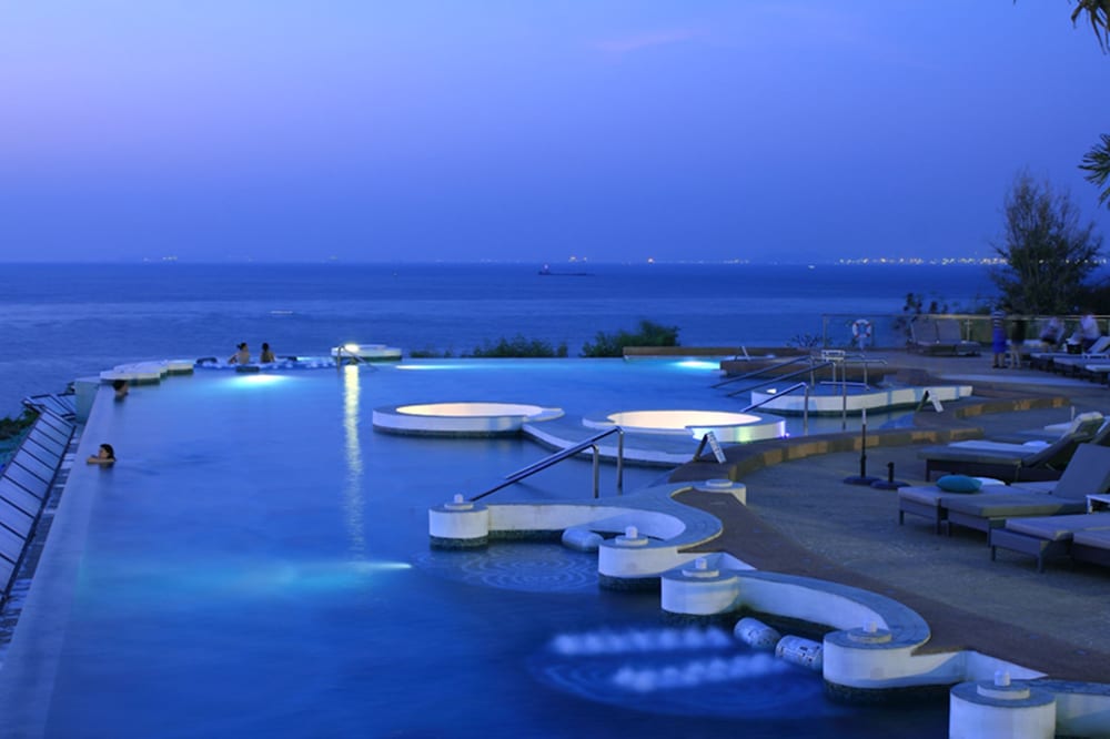 Фото Royal Cliff Grand Hotel