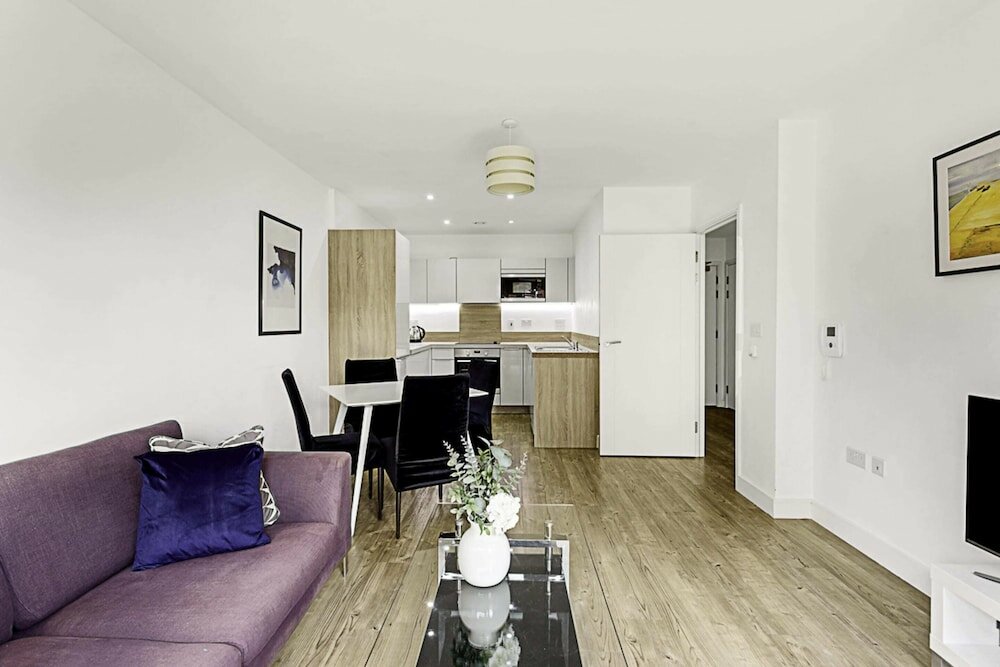 Фото Beautiful Apartment in Surrey Quays