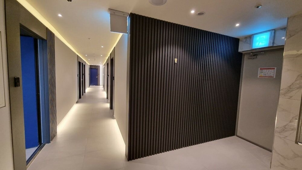 Фото Goldstone Hotel