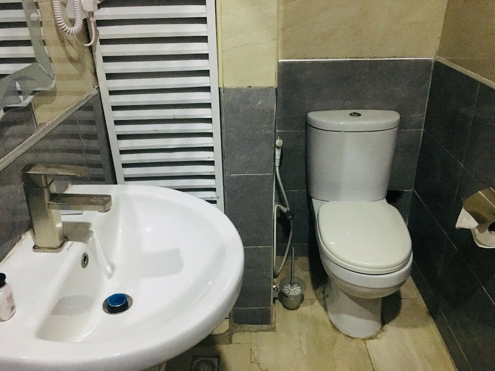 Фото Stoneside Hotel and Apartments