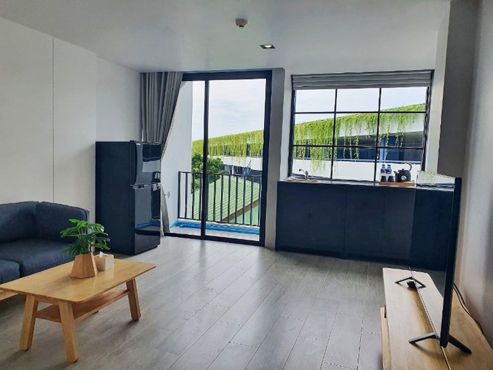 Фото Tassana Place Boutique Hotel Bansuan