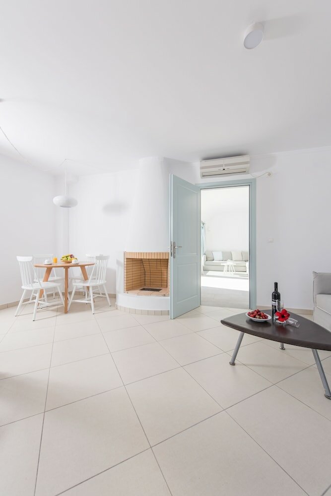 Фото Secret Earth Santorini