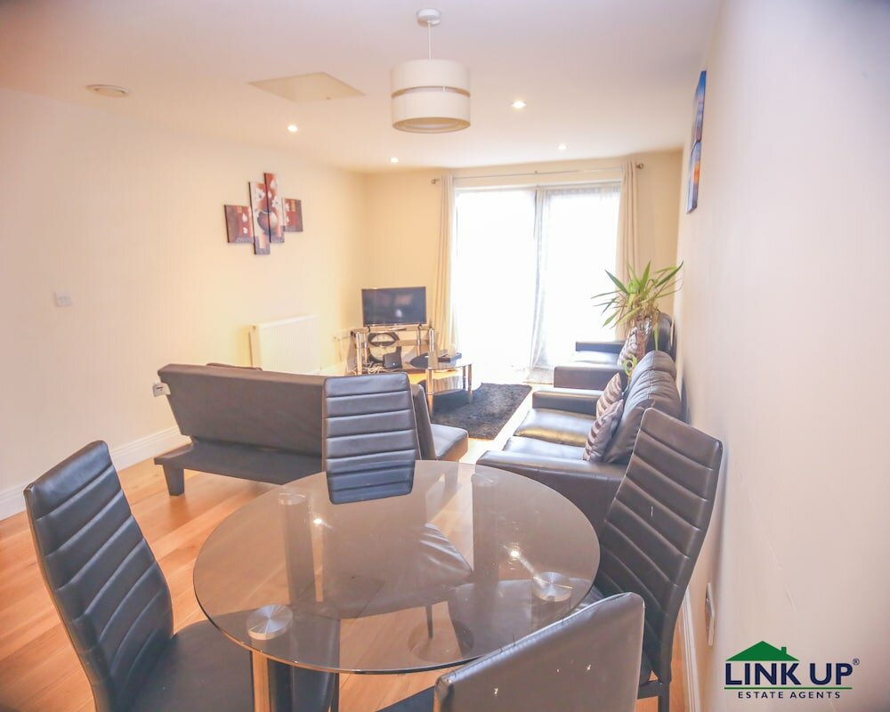 Фото Garden Court