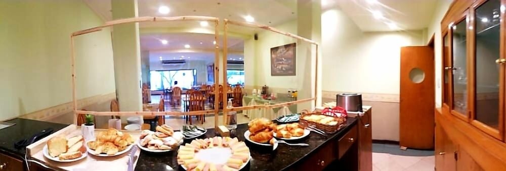 Фото Hotel Ariosto