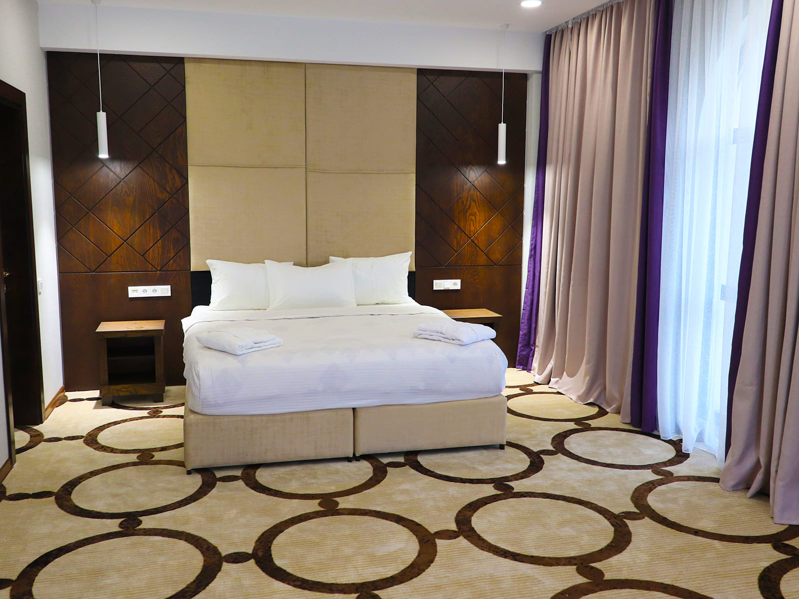 Фото East Palace Hotel