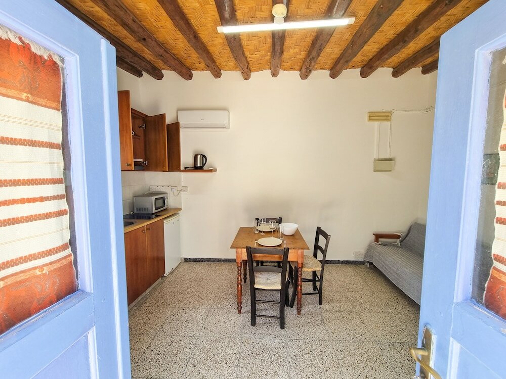 Фото Athena's Pool Oasis