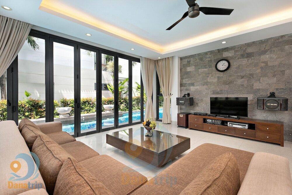 Фото Danang Ocean Beach Villa