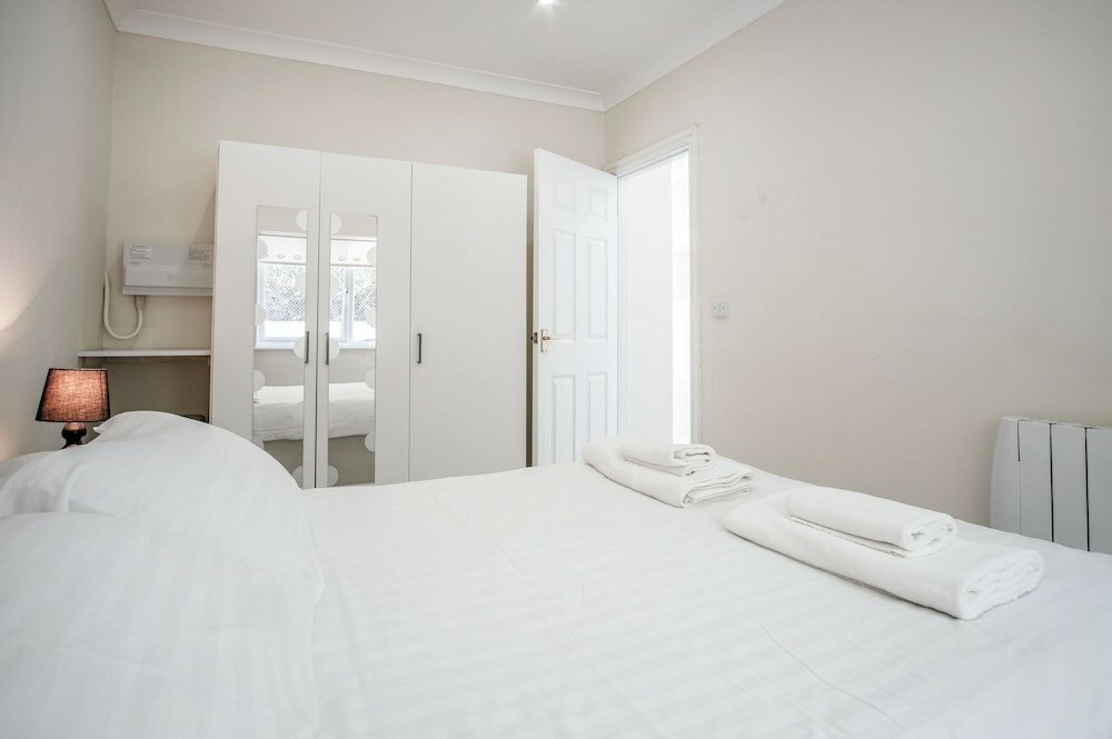 Фото Dunes End - 2 Bedroom Apartment - Pendine