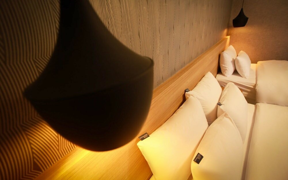 Фото Bucheon Boutique Hotel 375