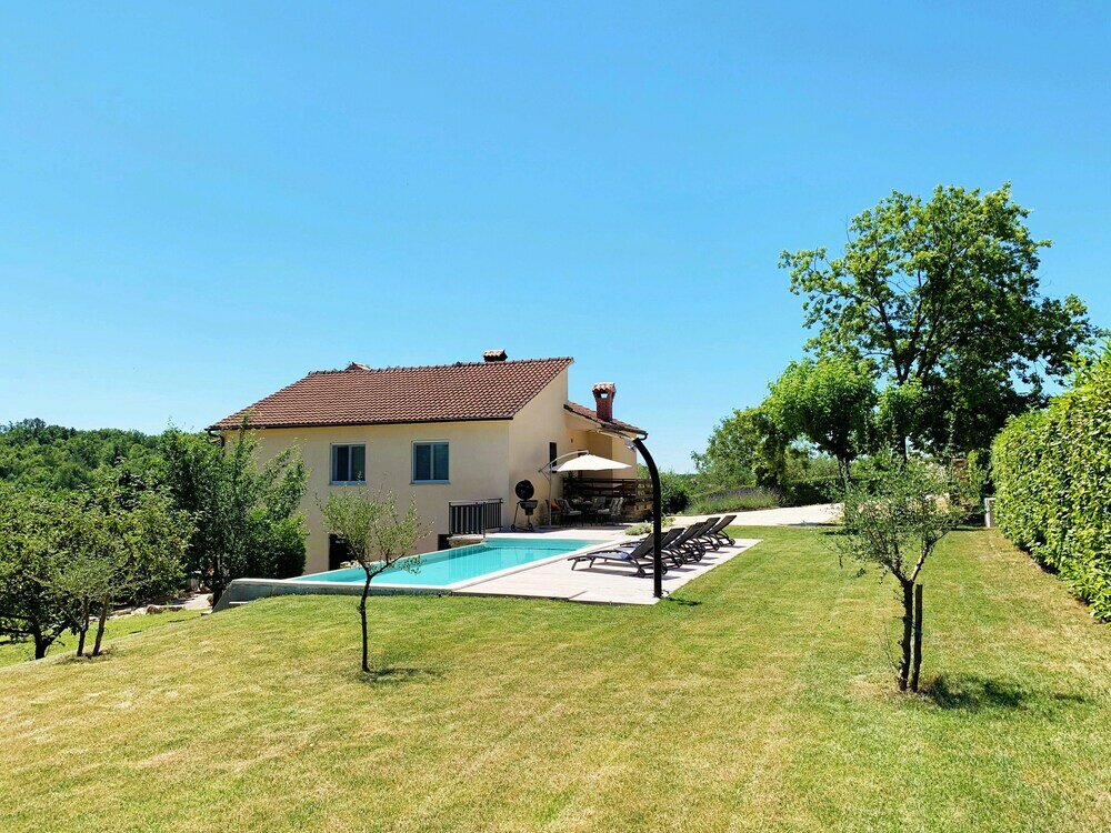 Фото Holiday Home with pool and garden