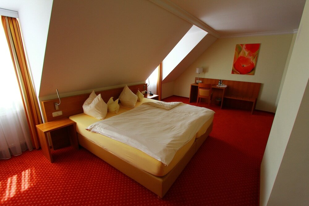 Фото Abasto Hotel Eichenau