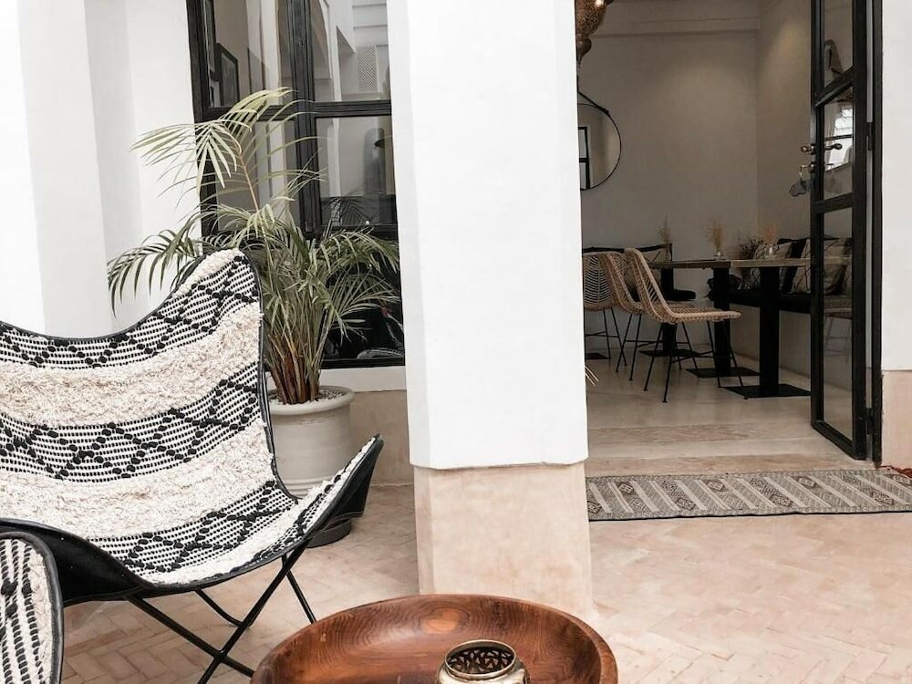 Фото Riad Louhou