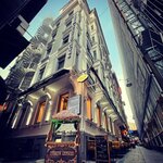 Taksim Galatist (İstanbul, Beyoğlu, Katipmustafa Çelebi Mah., Küçük Parmak Kapı Sok., 7) ، فندق
