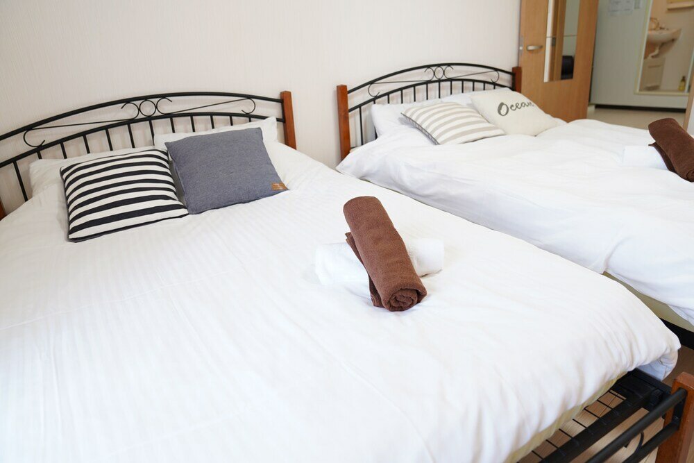 Фото Metro Hanazonocho Apartment 2