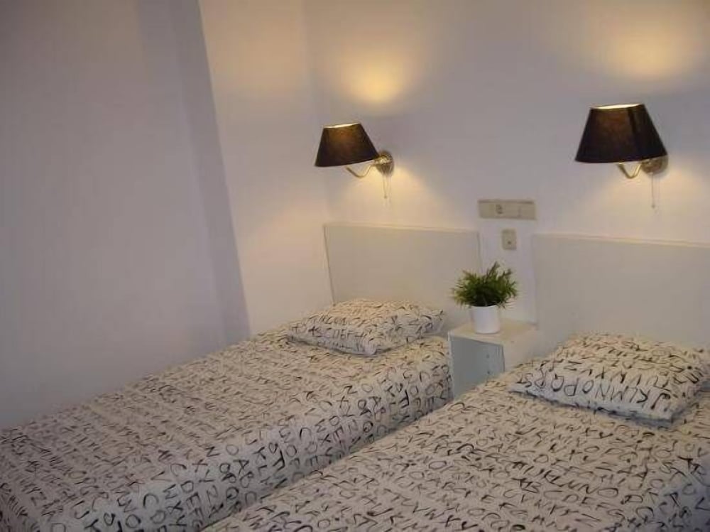 Фото Hostal On Dormire