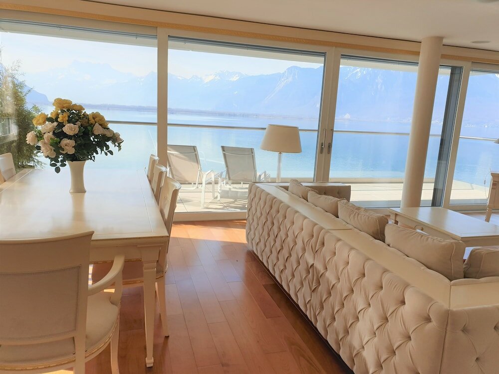 Фото The View Montreux