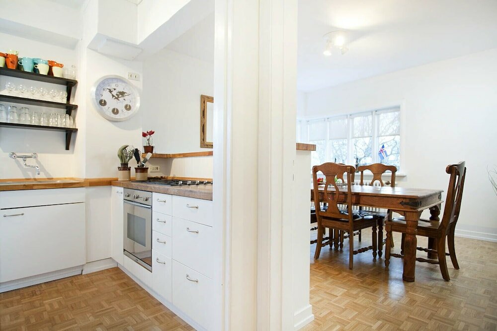 Фото Hringbraut 104